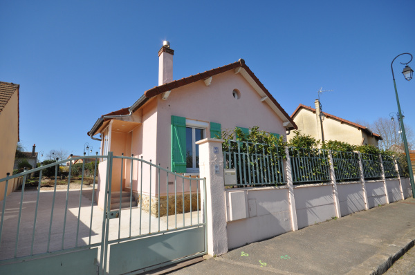 Offres de location Maison Clayes-sous-Bois 78340